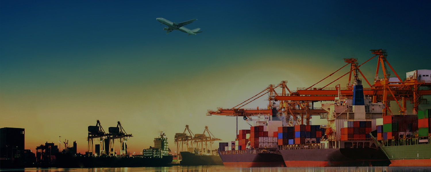 Wherever your cargo needs to go, RoyaLogistik takes care of it!